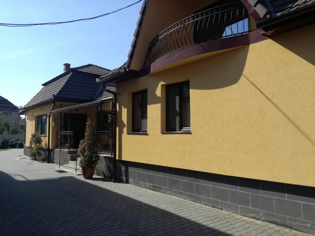 Casa Aurora Hotel Turda Exterior photo